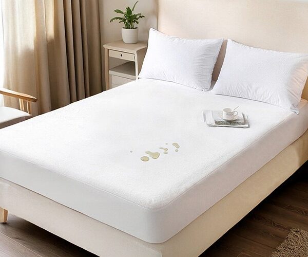 AL Saad Home Waterproof Mattress Protector ( 140 X 200 ) cm - White